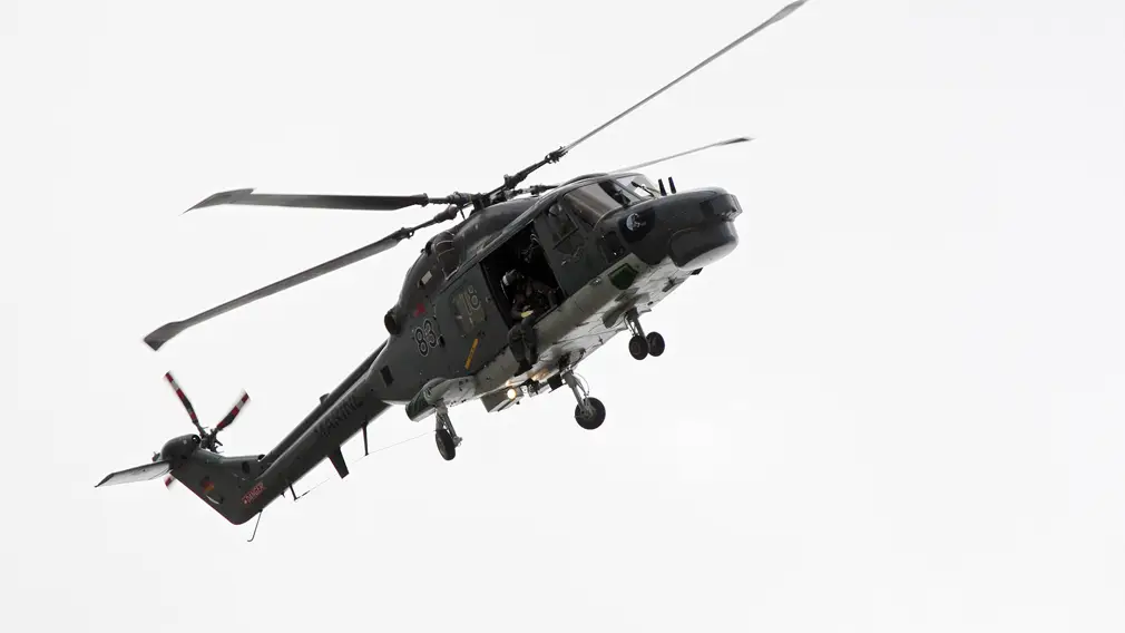 вертолет Sea King Westland Lynx