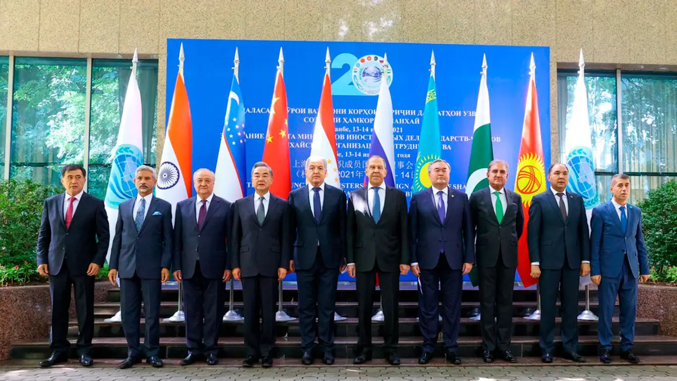Шос в самарканде 2022. Лидеры шос. Шанхайская организация сотрудничества на карте. Токаев шос 2022. Ратс шос флаги.