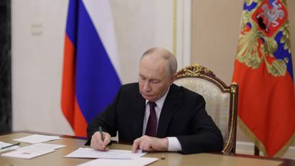 Новые назначения: Путин сменил командование ключевых группировок