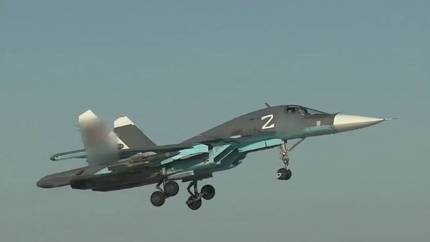 Прямое попадание и детонация: удар Су-34М по объекту в Харькове попал на видео