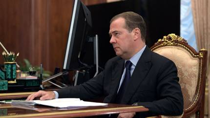 «Исчезнет с карты мира»: Медведев предупредил Литву о ядерном сценарии