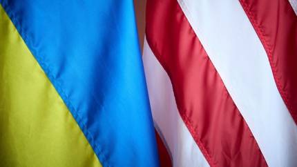 На коротком поводке. Лишат ли США Украину важного военного инструмента?