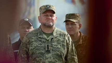 Ошибочный курс: Залужный указал на главную ошибку Украины