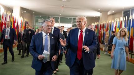 Месяцы тишины закончились? США возвращаются к украинскому треку