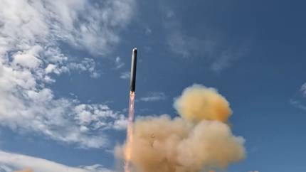 Украинская ПВО теряет цель: как Россия изменила полёт баллистических ракет