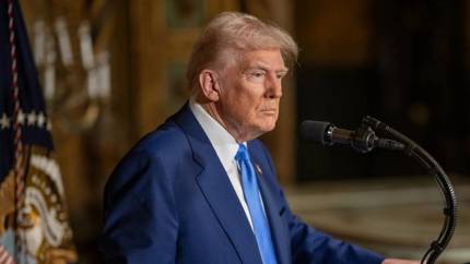 200% пошлин против России и Украины: Трамп сам признал слабость своей идеи