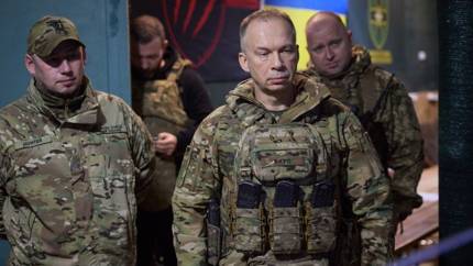Деньги были, вооружений не хватало: Сырский раскрыл претензии к Федорову